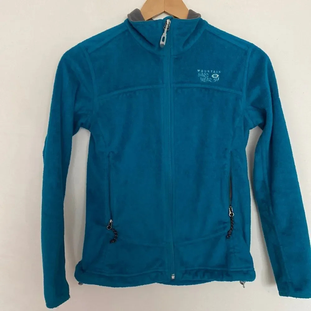 Mountain Hardware blue fleece size XS zip up, zip pockets cozy